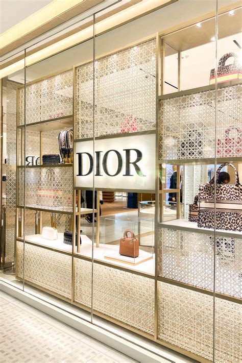 dior paris website store|dior outlet in paris.